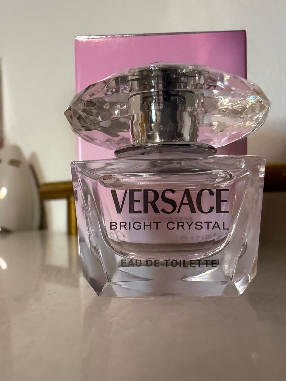 Versace Bright Crystal Eau  - Pink - Picture 3 of 4
